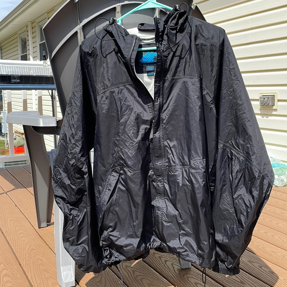 EMS Windbreaker